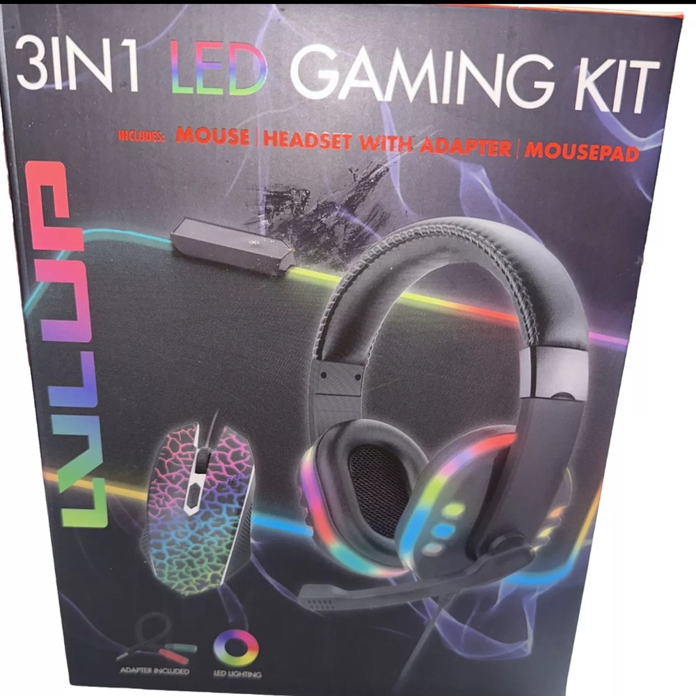NEW LVLUP 3 Piece Light Up Pro Gaming Kit- mouse/ headset/ mousepad
